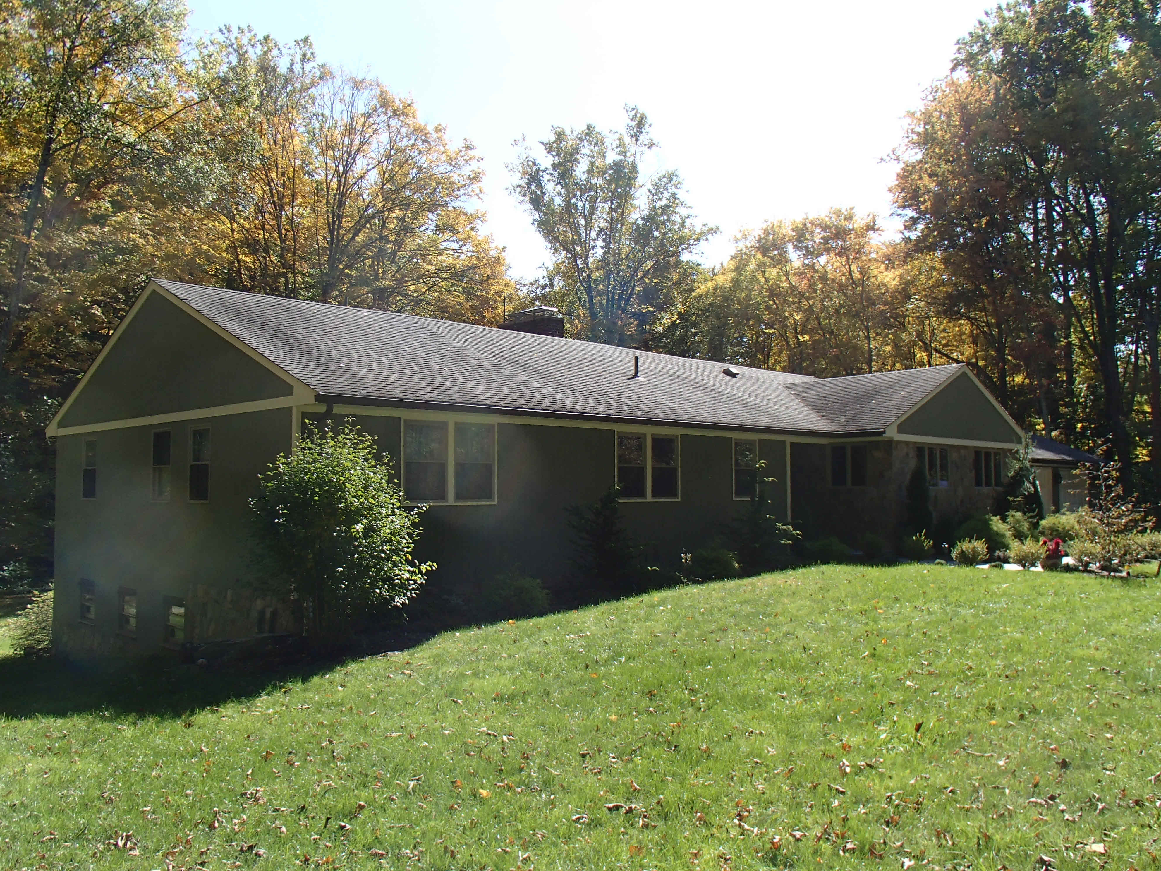 Building photograph for 140 WEWAKA BROOK RD